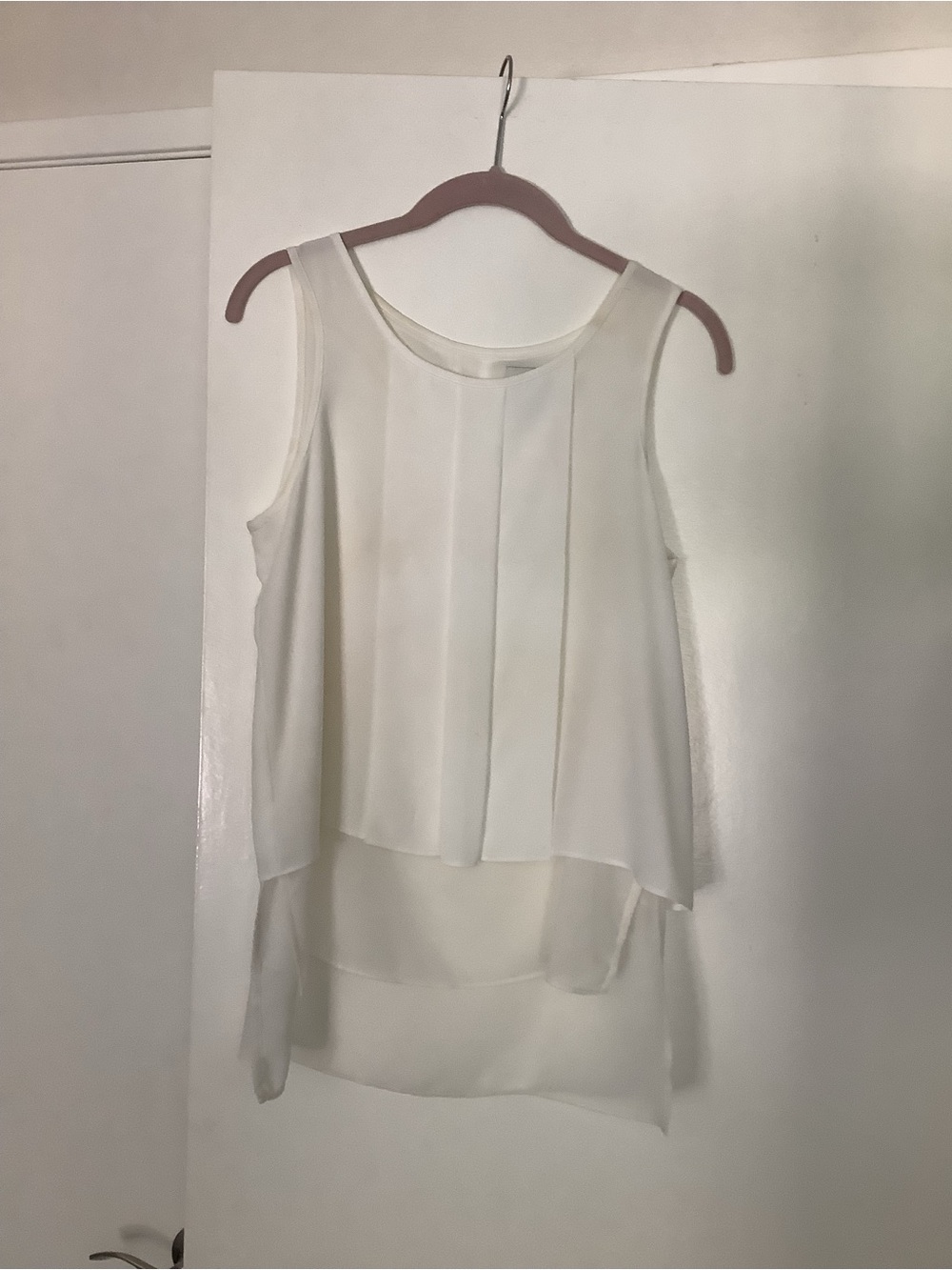 Anthropologie HD in Paris Sleeveless White Layered Chiffon High-Low Top, size 2